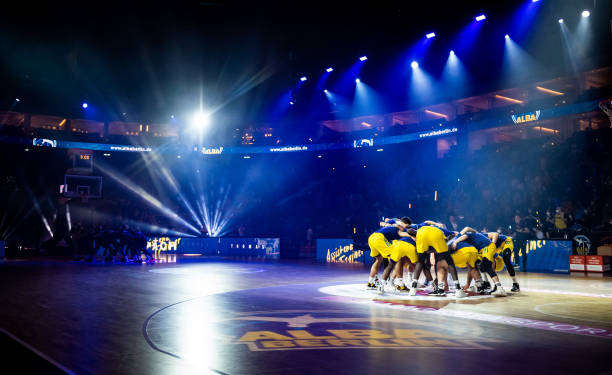 在下半场的 在下半场的